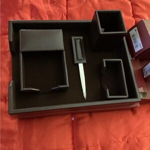 5 PC -DACASSO ECONOLINE DARK BROWN LEATHER DESK ORGANIZER SET (COLOR: Dark Brown